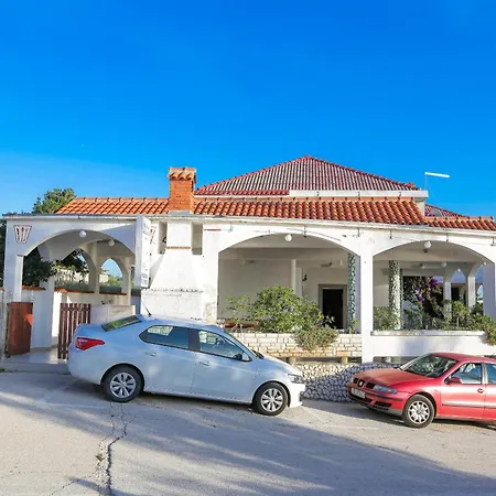 Apartamento Petar *